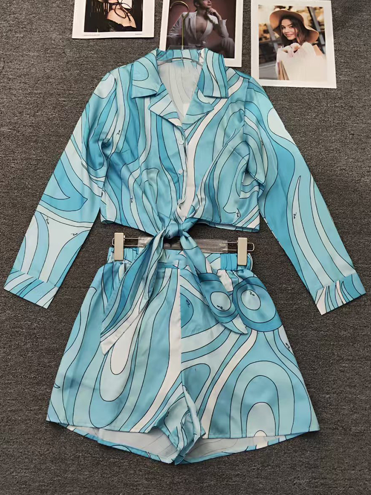 Zomerkleding dames 2026 retro geometrisch print revers korte band shirt tweedelig set + wijde shorts hotpants modieus pak