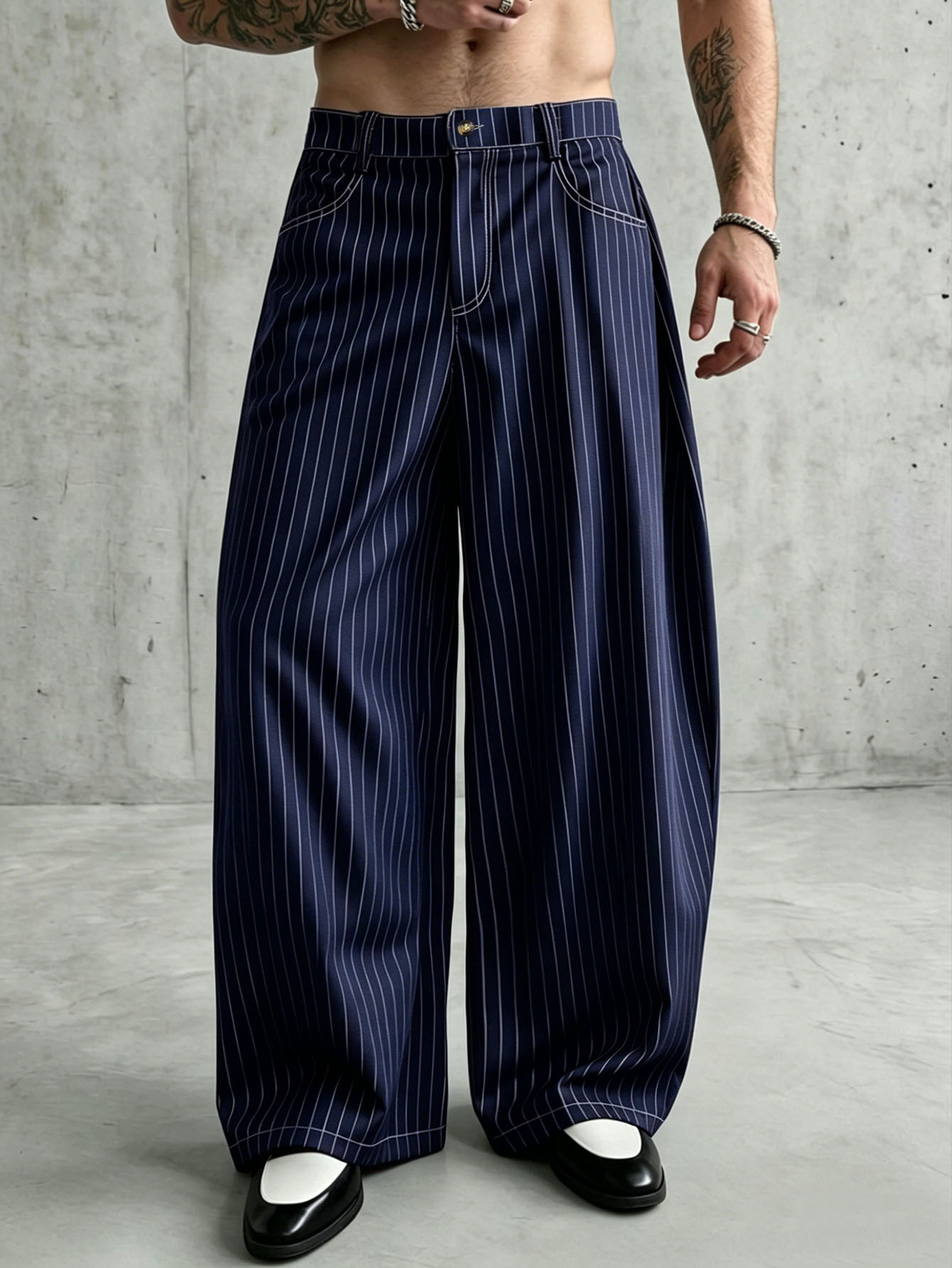Calças Masculinas Azul Marinho Listradas, de Corte Largo e Folgado, Elásticas, Sem Amassar, Oversized, Estilo Banana, Chinos para Negócios e Uso Urbano