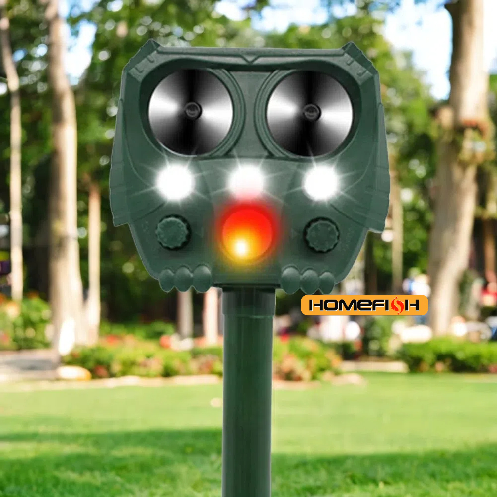 Solar Powered Animal Repeller Solar Ultrasonic Animals sonar Repellent Animal Repellent Deterrent Dog/Cat/Bird Repeller Frighten