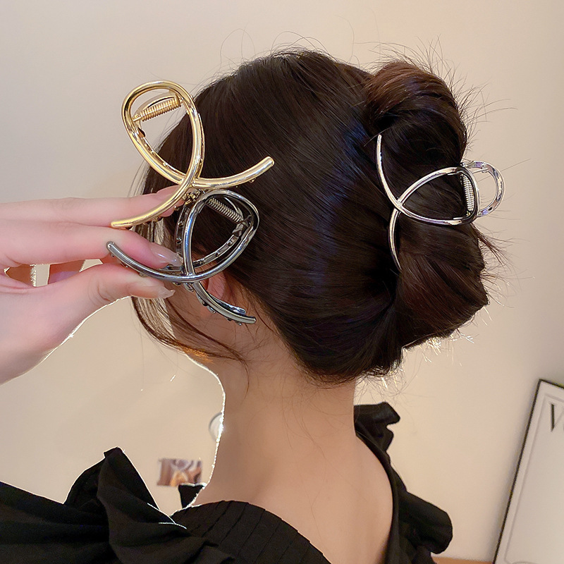 Nueva pinza de pelo de Metal a la moda para mujer, pinza de pelo de cangrejo cruzado simple, pinza de garra de cola de caballo geométrica elegante, estilo de CLIP de pelo para mujer