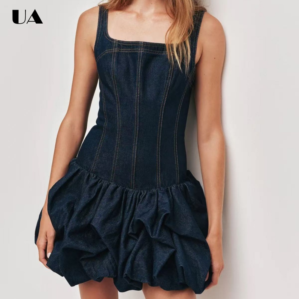 Sommerliches neues Jeans-Minikleid mit eckigem Ausschnitt, modisches ärmelloses Kurzkleid für Damen, Ins-Style BUD Taillenbetontes Kleid