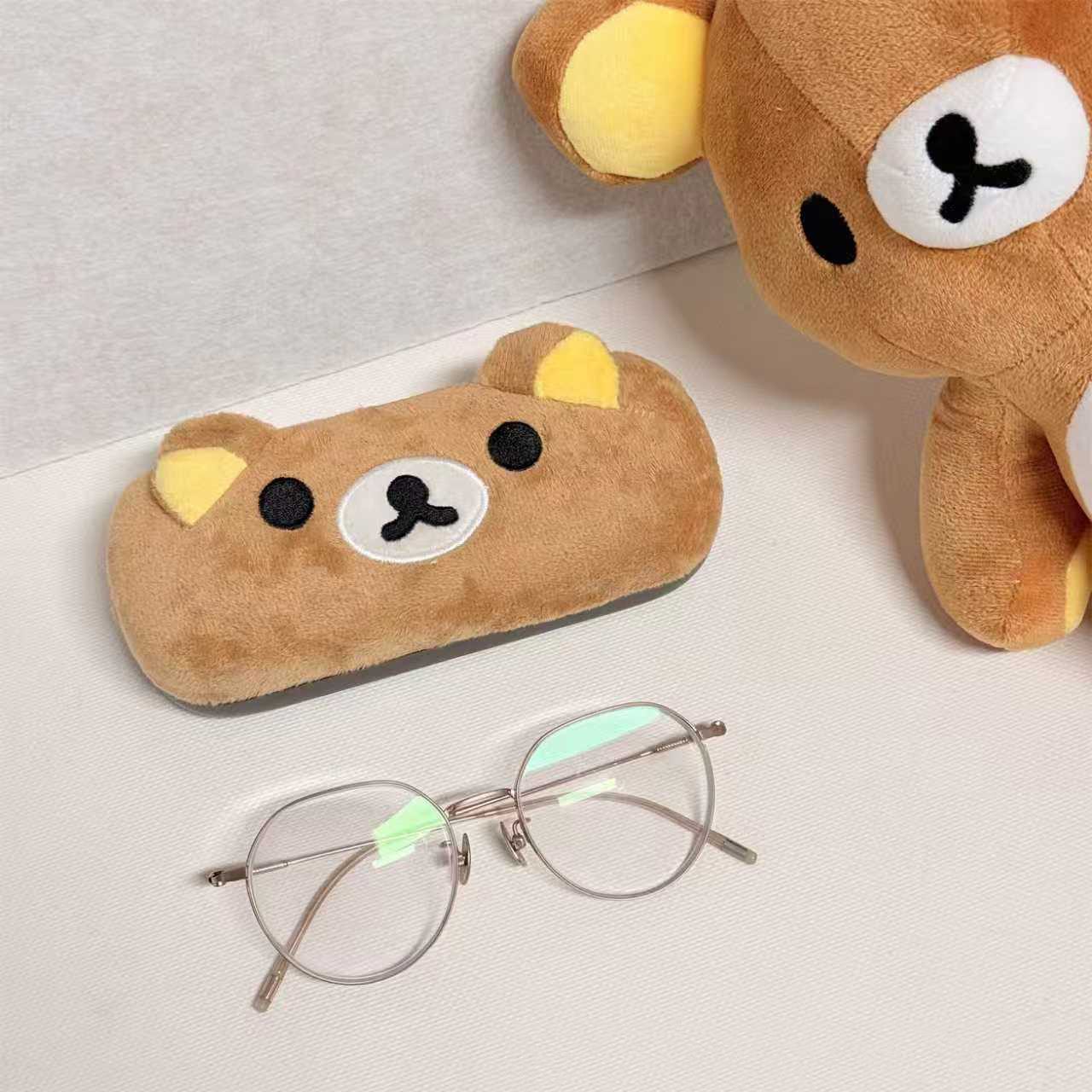 Estuche para gafas de peluche de oso, estuche para gafas de sol de dibujos animados de Anime, organizador, caja bonita para gafas Kawaii, estuches para gafas