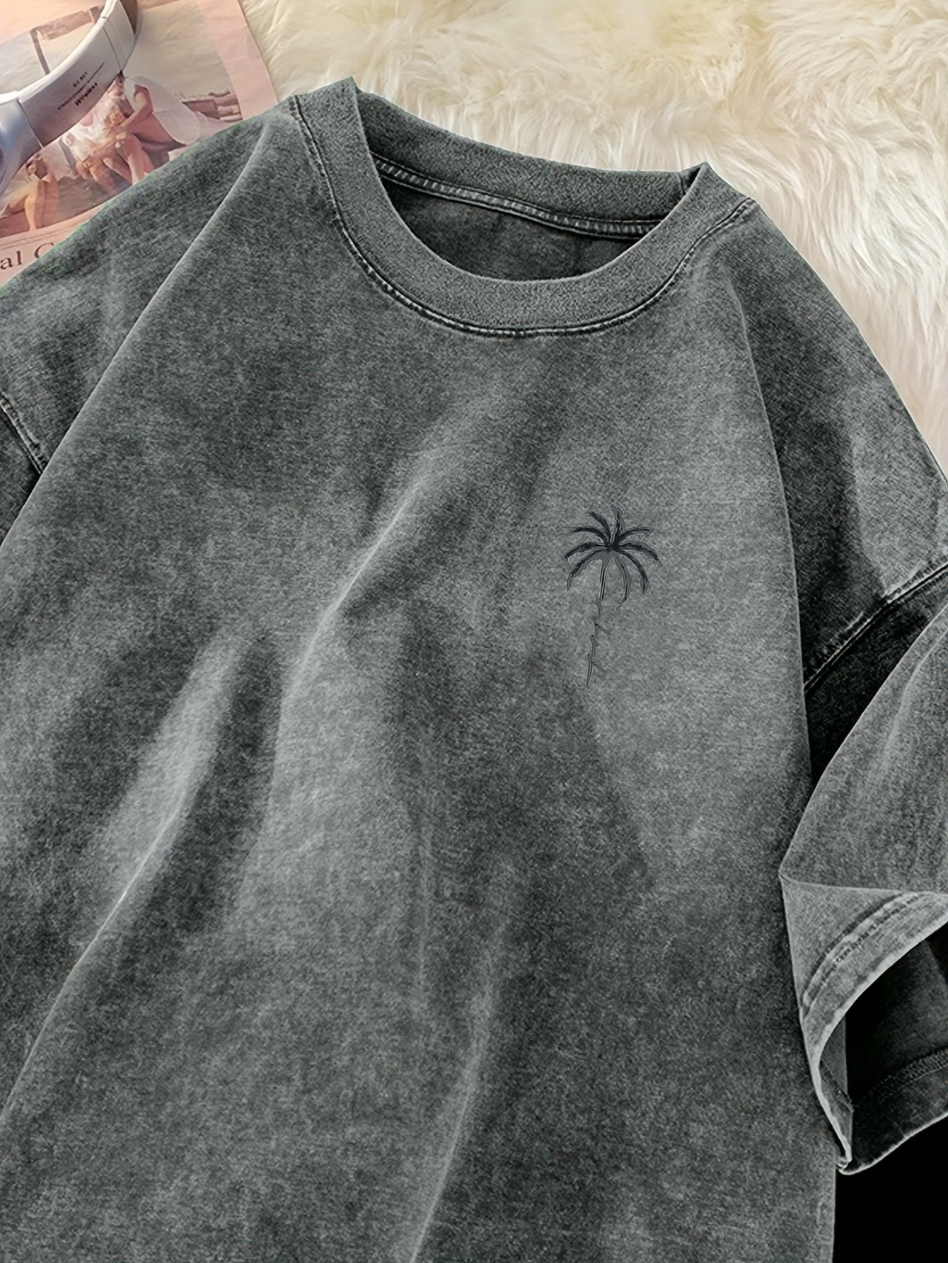Camiseta Masculina de Algodão Puro Lavado Estilo Vintage Nova Coleção Verão 2026 com Estampa de Coco Confortável e Macia para o Dia a Dia