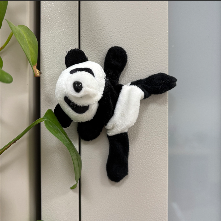 かわいい柔らかいぬいぐるみパンダマグネット - 楕円形の布製ホワイトボード＆冷蔵庫デコレーション、ギフトや整理整頓に最適