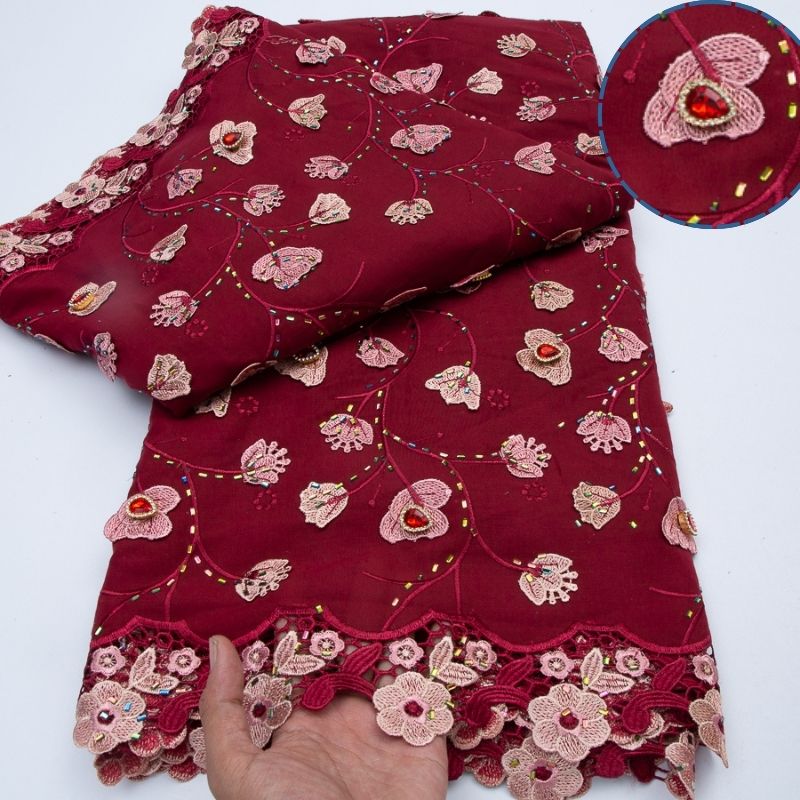 Tissu en dentelle de voile suisse en coton africain 2026 – Tissus nigérians en coton de haute qualité avec pierres pour robes de soirée féminines à coudre