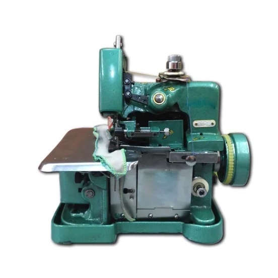 China Gn1-6d Semi Industriële Overlock Naaimachine + 13 Items