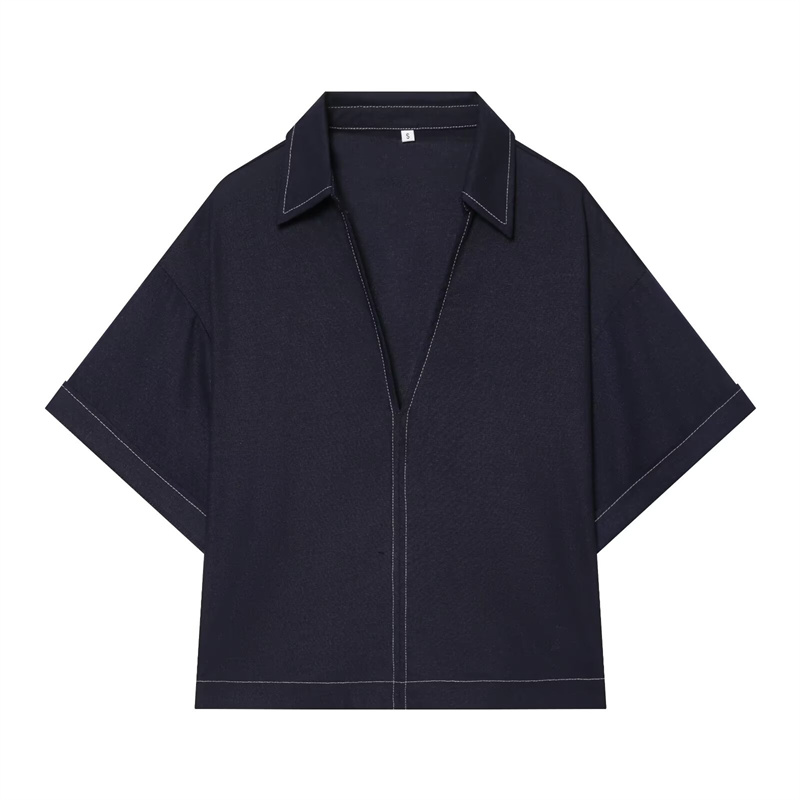 เสื้อเชิ้ตผู้หญิง 2026 ฤดูร้อน สไตล์ใหม่ สีกรมท่า แขนสั้น ปกคอพับ แต่งลายเส้น เรียบง่าย เสื้อพูลโอเวอร์ แฟชั่น