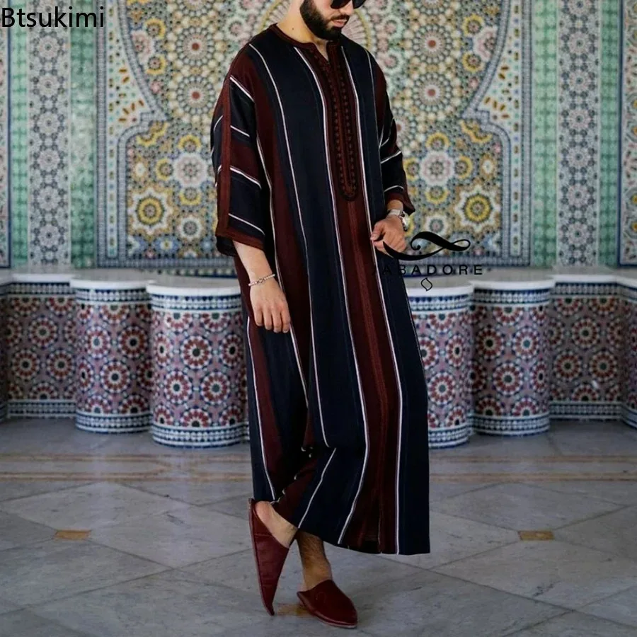 Nuevo 2025 hombres musulmanes Abaya árabe ropa islámica camisa suelta bata Jubba Thobe estampado étnico Arabia Saudí Medio Oriente Vestidos masculinos