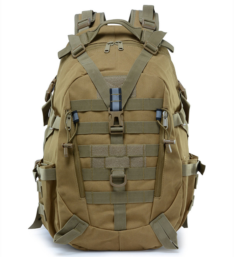 屋外カモフラージュ反射トラベルバックパック、登山ハイキングバックパック、新しい、2020