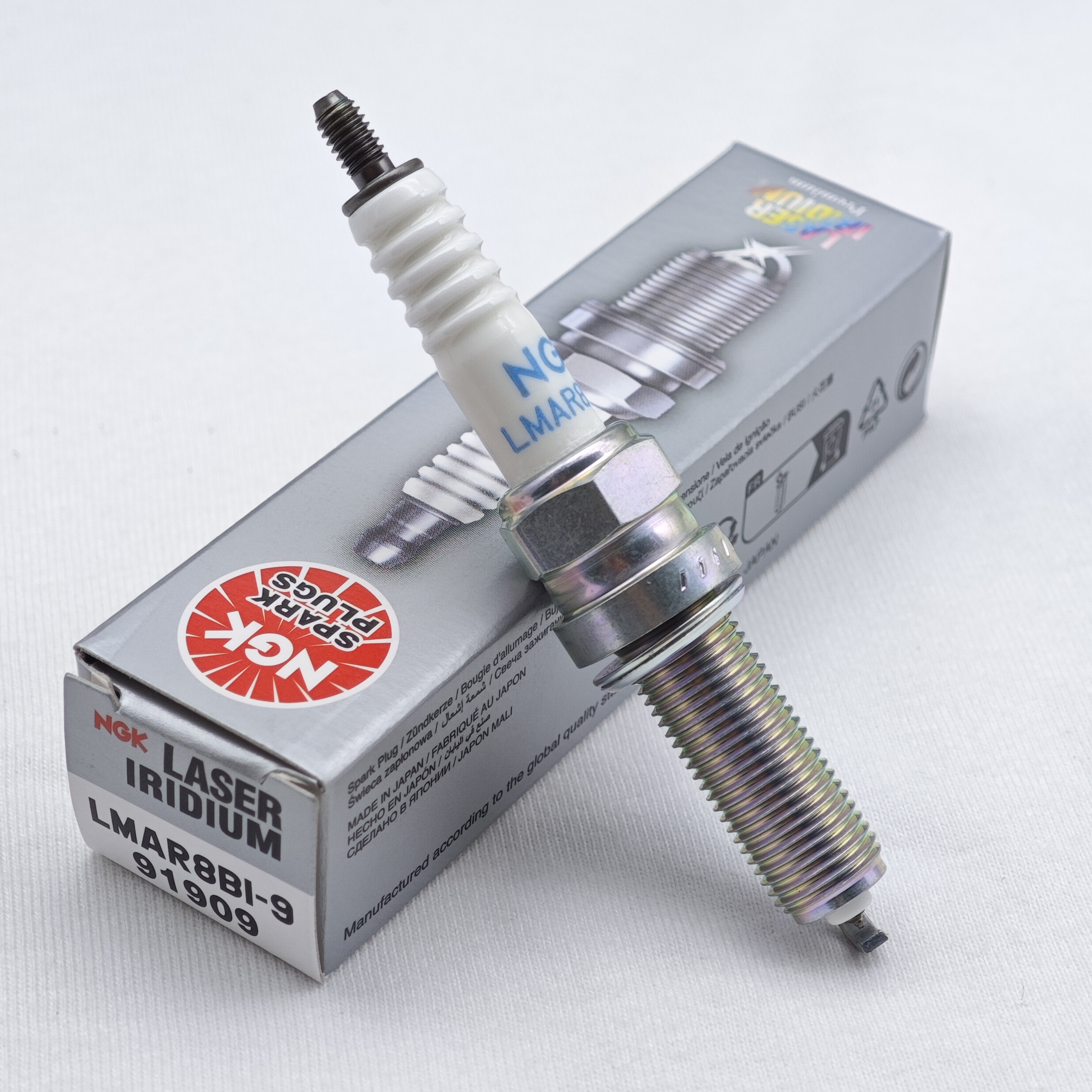 หัวเทียนอิริเดียมเลเซอร์แท้1ชิ้น NGK LMAR8BI-9ใช้ได้กับ Suzuki vstrom MT07 Honda PCX160 fosha 350 91909