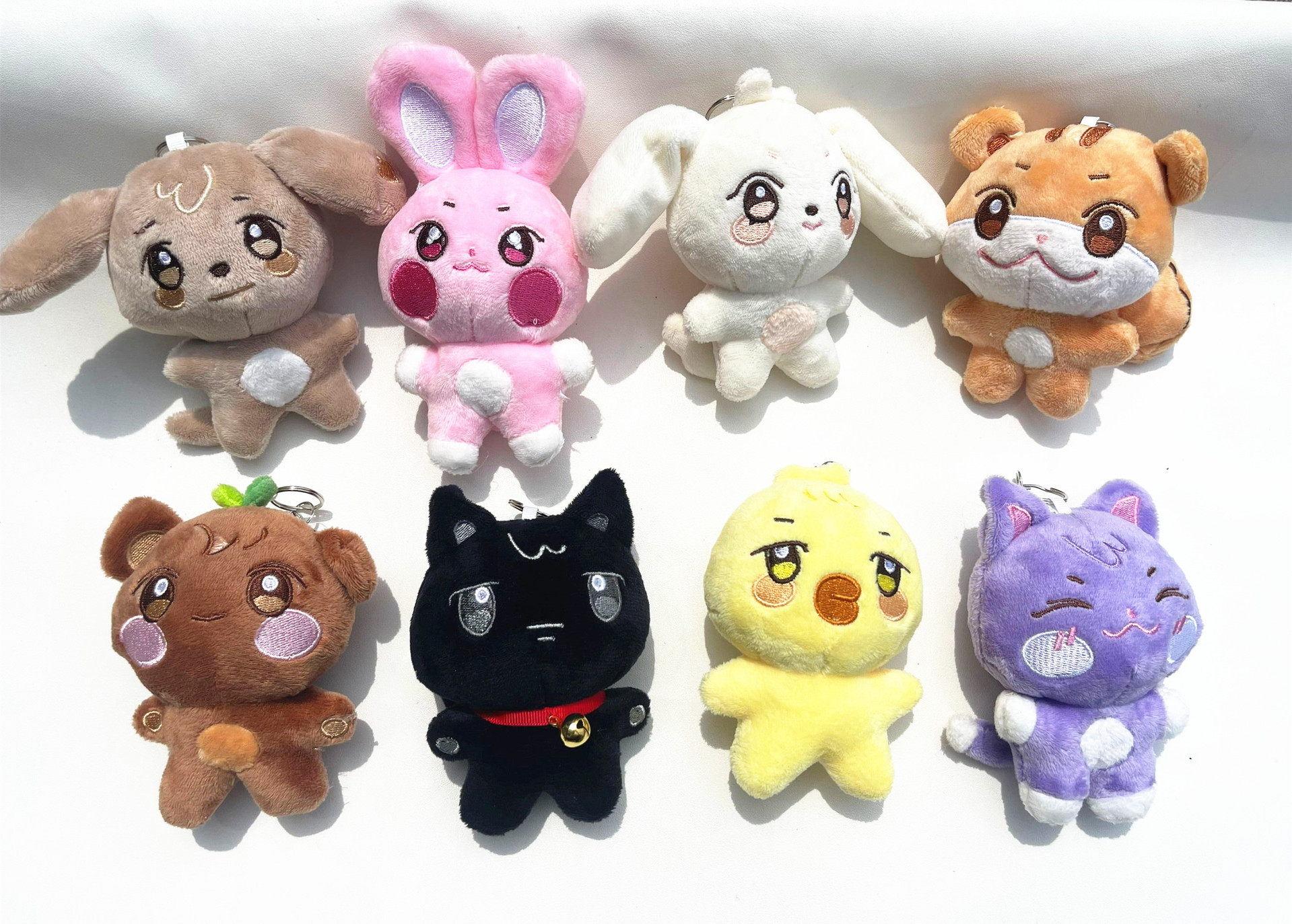10 センチメートル Kpop ATEEZzz ぬいぐるみペンダントキーホルダー Aniteez デザイン Honjoong Seonghwa ユノ Yeosang San Ming Wooyoung Jongho アクセサリー