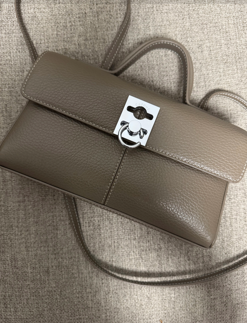 European and American Style Light Luxury Handbag, Classic Cowhide Leather Commuter Shoulder Crossbody Bag