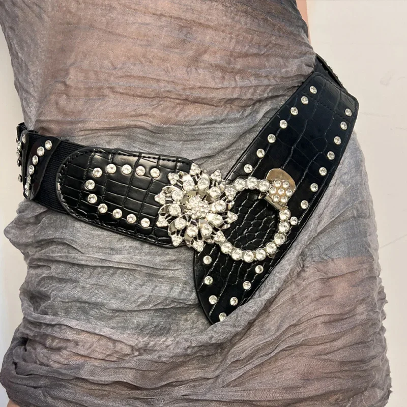 Rhinestone Splicing Wide Waistband Women Sexy Belts Bling Vintage Flower Punk Metal Buckle Y2K PU Leather Belt Skirt Accessories