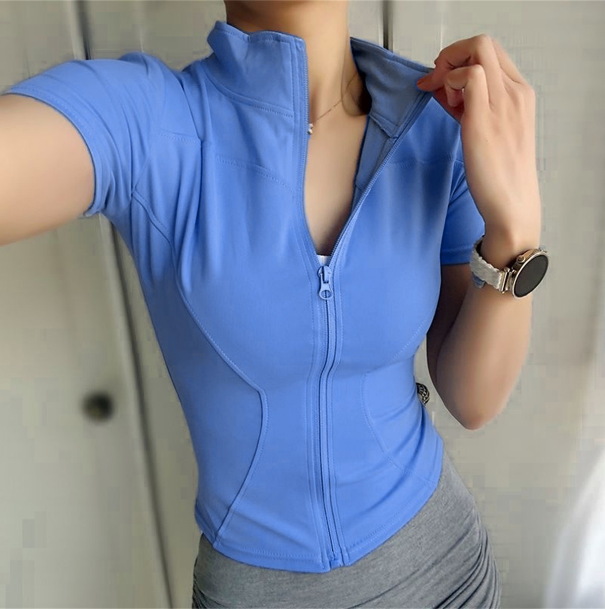 Giacca Estiva Slim Fit con Zip per Donna, Manica Corta, Collo Alto, Top per Ciclismo e Corsa, Abbigliamento Sportivo Femminile per Palestra e Allenamento