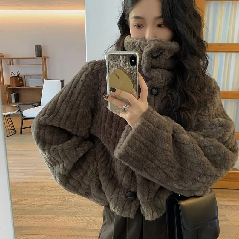 Rimocy Winter Warme Lammwolle Mäntel Frauen Mode Koreanische Gepolsterte Baumwolle Oberbekleidung Frau Stehen Kragen Abgeschnitten Jacke Weibliche 2024