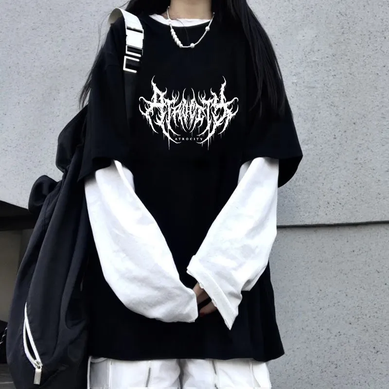 Kobiety Atrocity Print Graphic Fake Two Koszulki z długim rękawem Moda Gothic Retro Casual Loose Fake Two Koszulka z długim rękawem