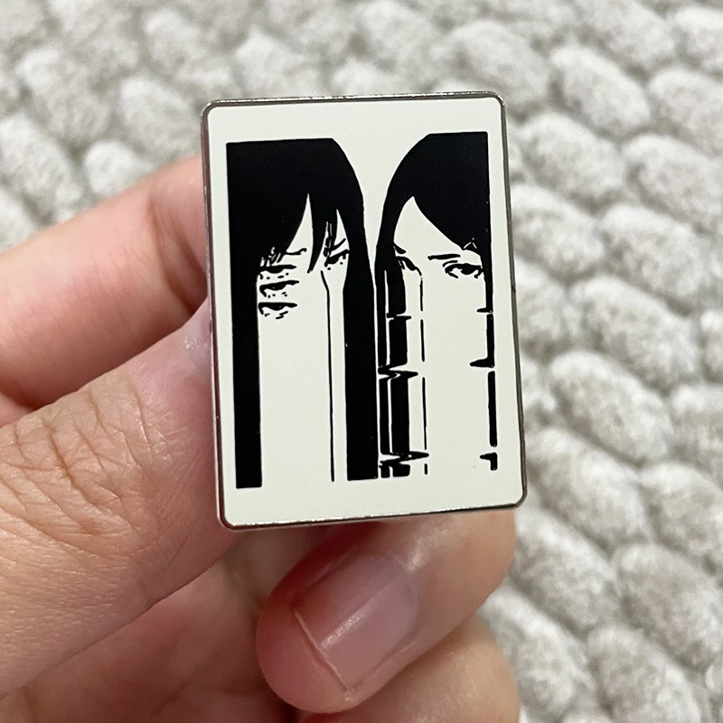 Broche en émail Anime Manga pour filles, bijoux fantaisie