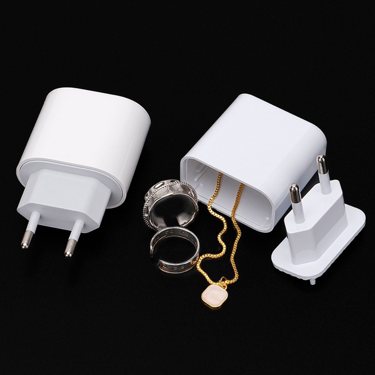 Camouflage mobile phone charger shell sleeve box storage box mobile phone adapter shell money hiding artifact medicine box