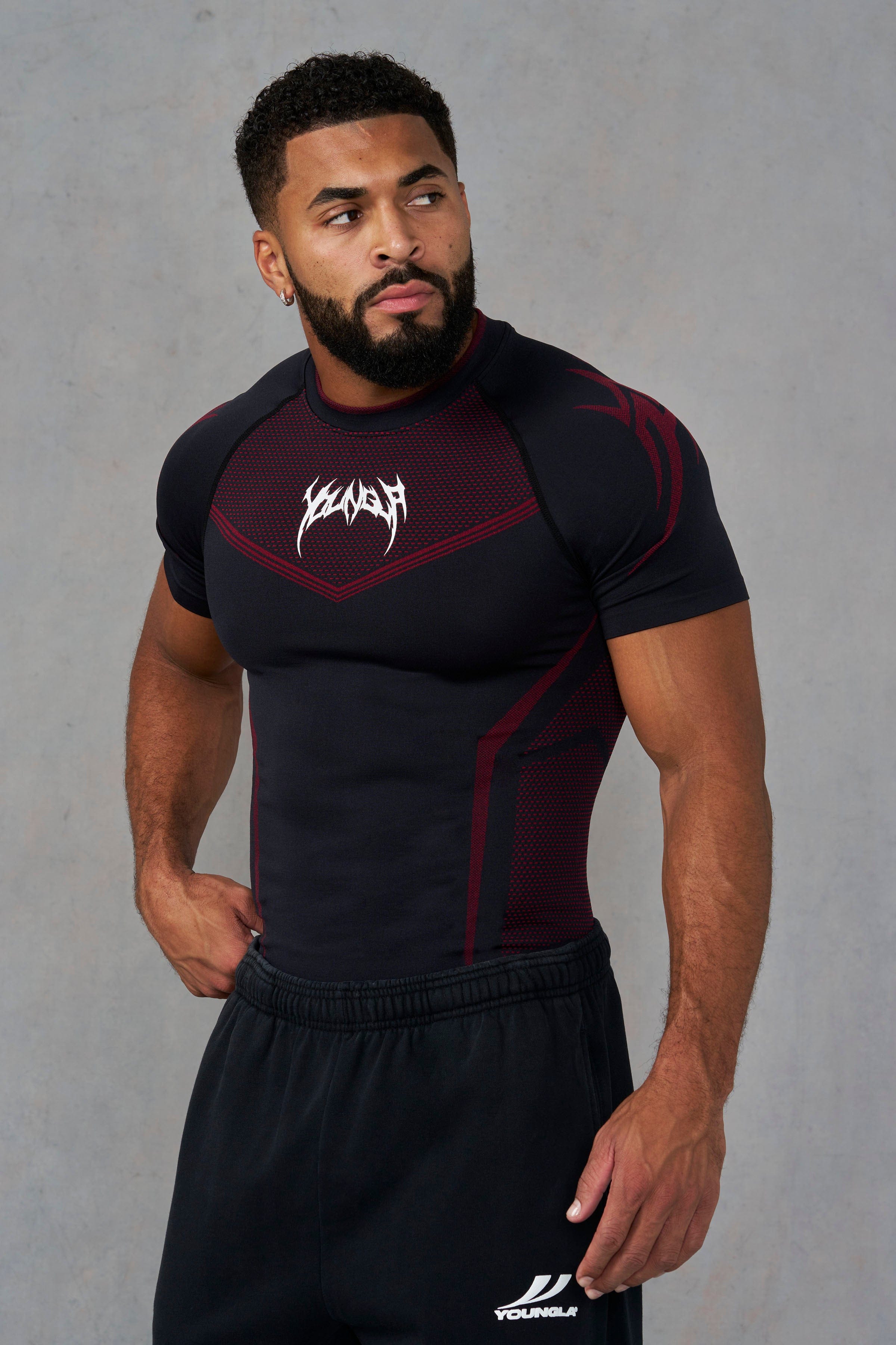 T-shirt a compressione da uomo per palestra, traspirante e ad asciugatura rapida, top aderente per allenamento, fitness, corsa e sport