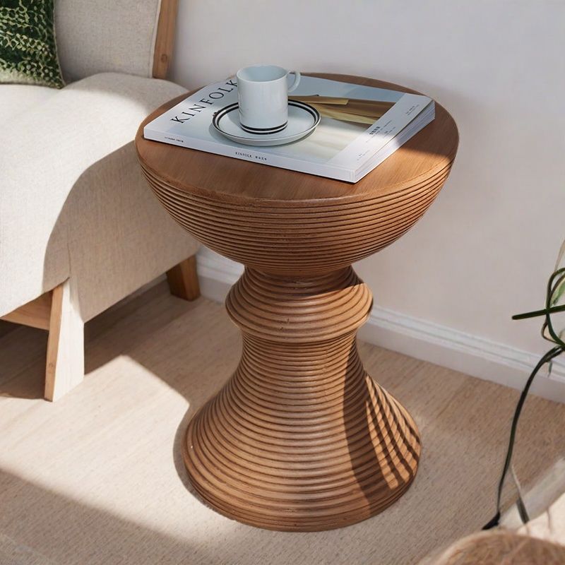 Imitation Wood Shape Modern Small Coffee Table Minimalist Round Living Room Sofa Side Table Retro Nordic Creative Corner Table