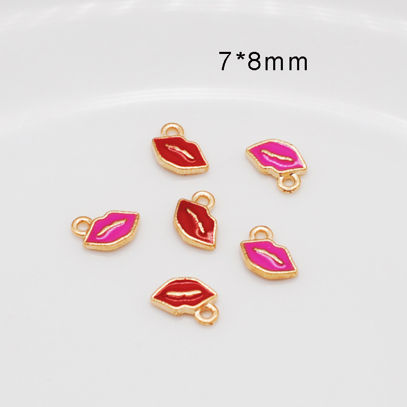 50 pçs/lote esmalte bonito mini lábios forma encantos kc cor de ouro tom liga zinco brinco pulseira pingentes para fazer jóias