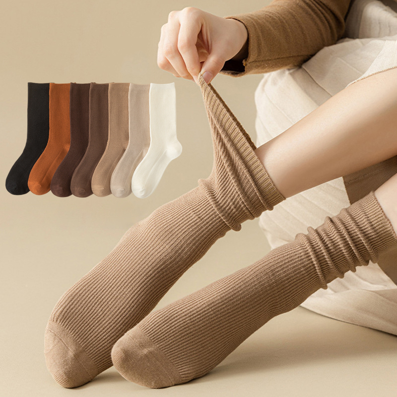 Frauen Socken Neue Herbst Casual Einfache Feste Farbe Winter Warme Socken Für Frauen Koreanischen Stil Mittleren Rohr Mädchen Pile socken