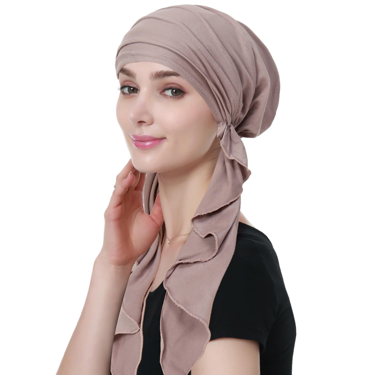 2024 nowy jednokolorowy marszczony damski hidżab muzułmański damski turban Bonnet długi ogon chusta na głowę szalik na głowę kapelusze indyjskie