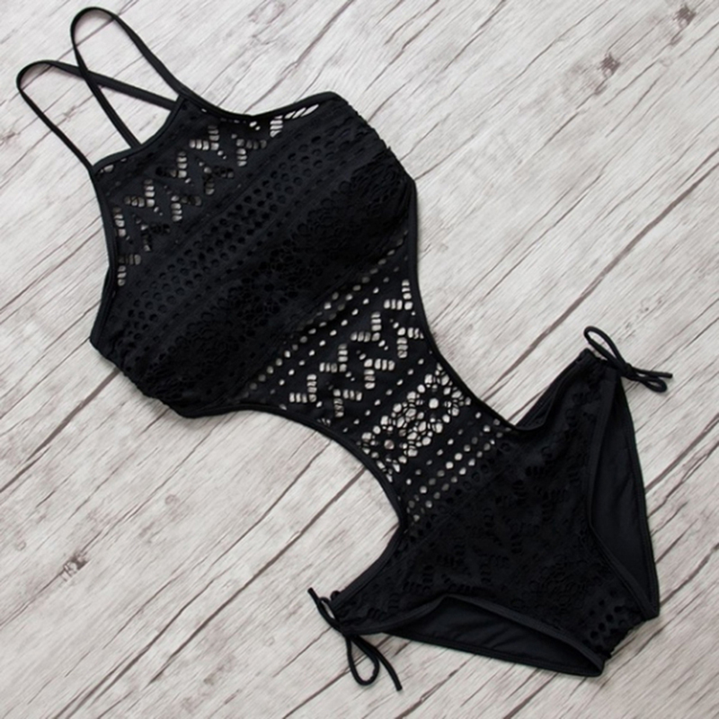 Bañador Sexy de una pieza con espalda descubierta para mujer, traje de baño de playa con cuello Halter, Bikini de ganchillo, traje de baño negro 2021