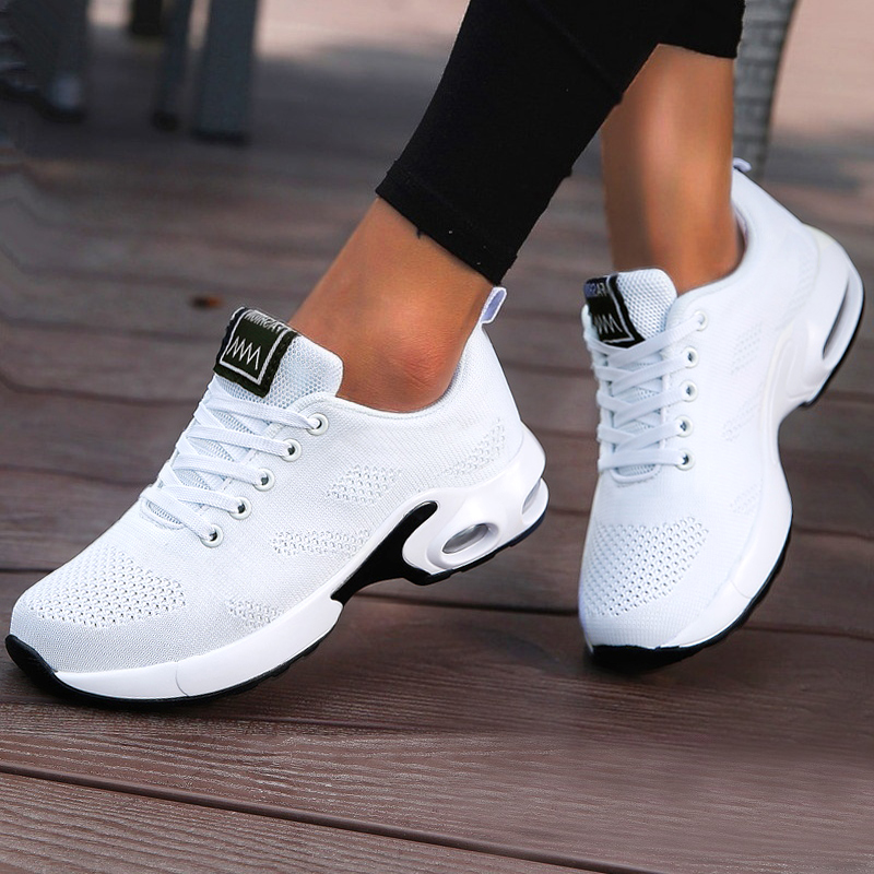 Zapatillas de deporte informales con plataforma para mujer, zapatos de malla transpirables para correr, Tenis deportivos gruesos de verano, zapatos vulcanizados de lujo 2024