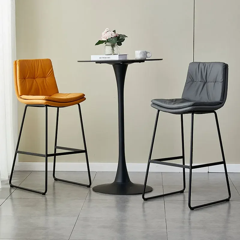 Leichte Metall-Barstühle, nordische amerikanische hohe ergonomische Barhocker, Restaurant-Barhocker, Innenstühle mit Rückenlehne für die Küche