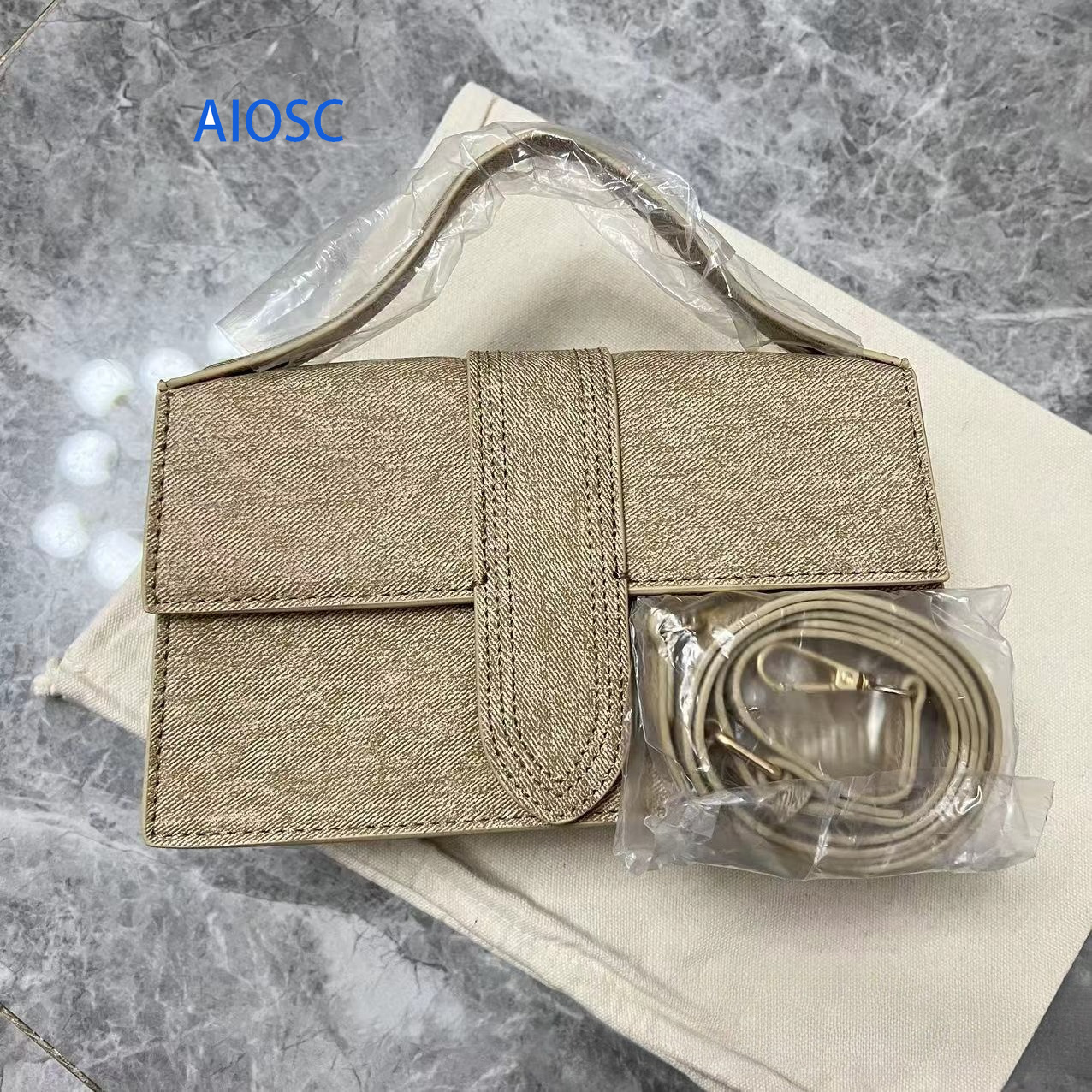 Bolsa Vintage de Tecido Trançado Pequena com Alça Superior e Alça Transversal Ajustável para Uso Diário e Transporte no Ombro