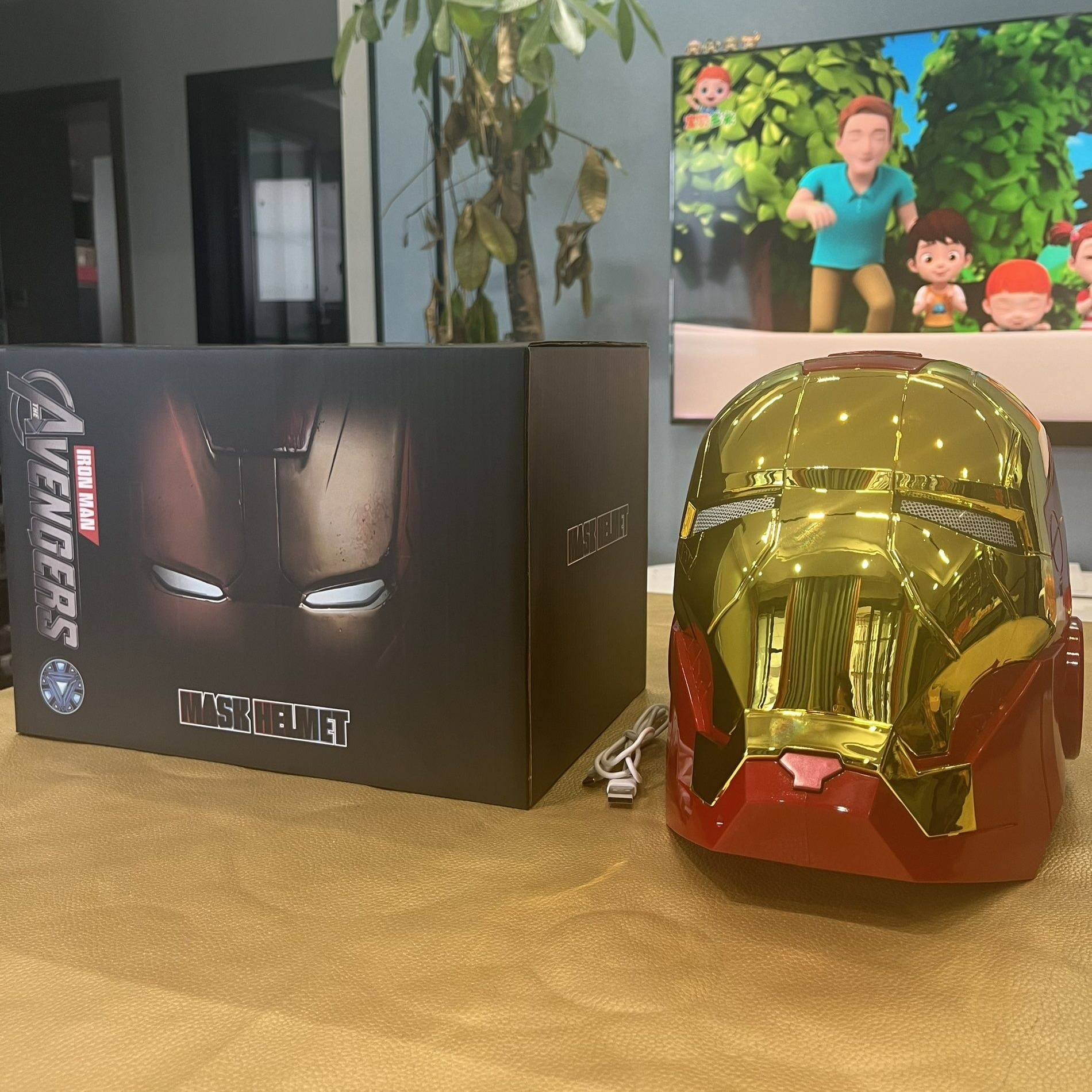 2026 Nieuw Iron Man Masker 1:1 Anime Perifere Helm Elektrisch Draagbaar Spraakgestuurd Maskermodel Voor Volwassenen Helm Speelgoed Verjaardagscadeau