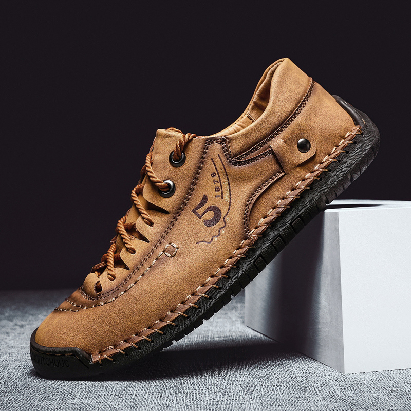 Nuove scarpe Casual in pelle da uomo Outdoor comode moda di alta qualità Soft Homme Classic Ankle antiscivolo Flats mocassino Trend