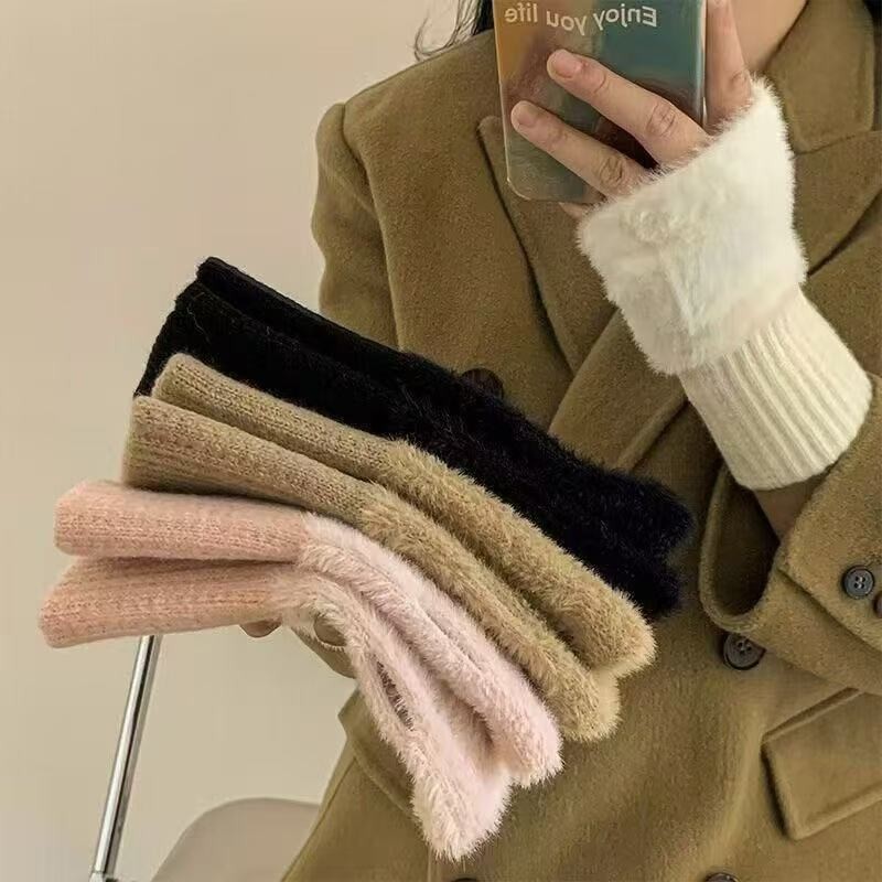 女性用暖かいプラッシュハーフフィンガーグローブ 秋冬用 多機能 かわいい オフィスウェア 防寒 指なしミトン