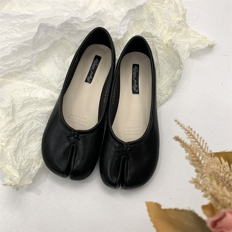 Vrouwen Zwarte Tabi Ninja Schoenen Vrouw Microfiber Leer Comfy Flats Split Teen Slippers Zachte Bodem Loafers Dames Mocassins 35-40