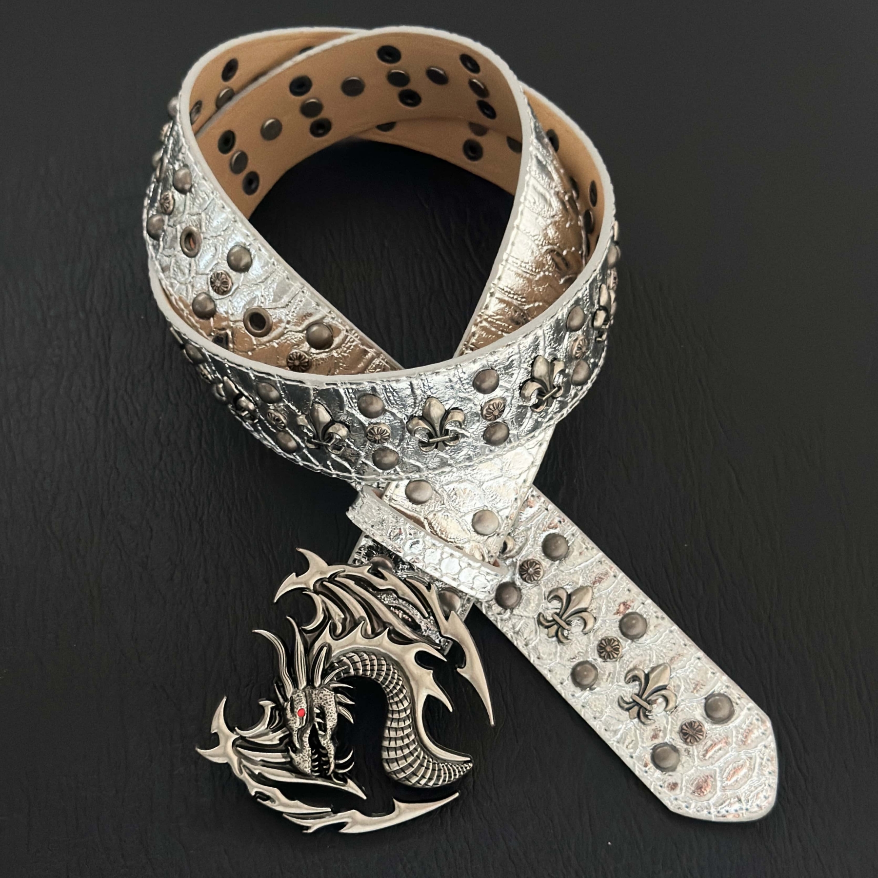Chinese stijl vintage antieke zilveren riem met drakenkopnieten, zilveren leren riem, handgemaakte punk hiphopmode