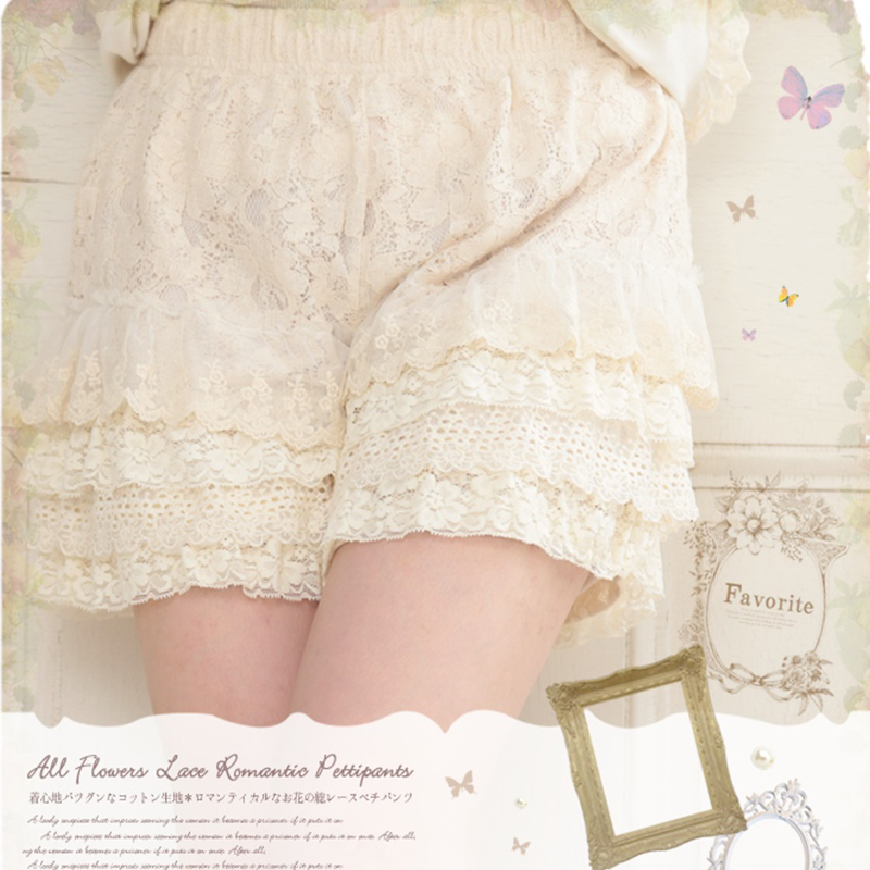 Sommer Frauen Mori Mädchen süße Stickerei Shorts beige Spitze elastische Taille Blume aushöhlen weibliche Kawaii Bottom ing Shorts a292