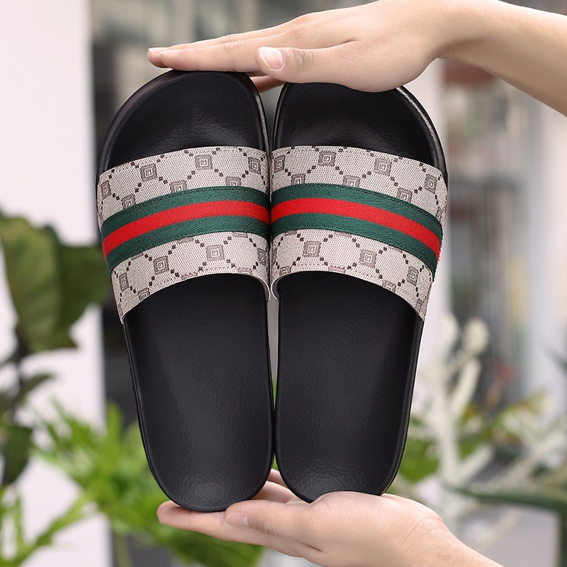 Übergrößen-Herren-Einriemen-Slides, Modische Outdoor-Bekleidung, Weiche Sohle Rutschfeste Bequeme Freizeitpantoffeln