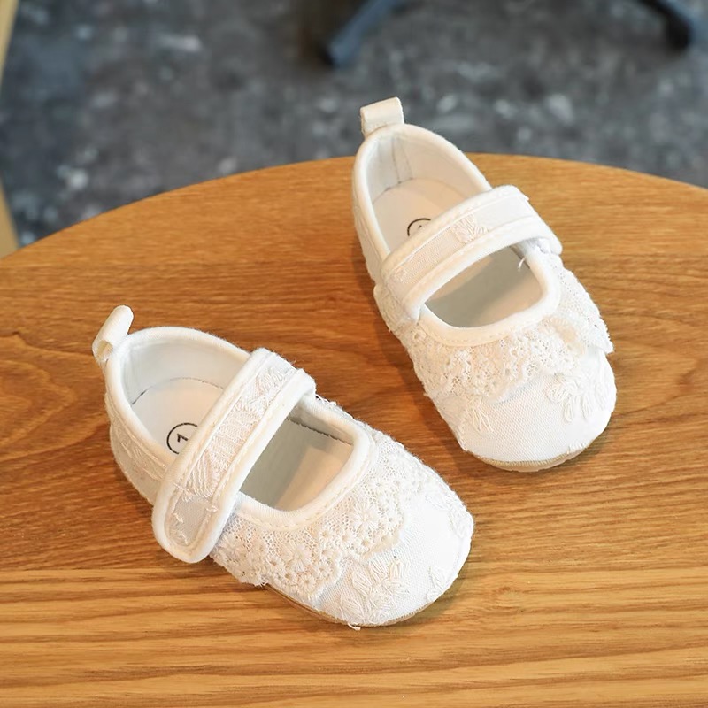 Sepatu Putri Bayi Sol Lembut Sepatu Bayi Perempuan Sepatu Anti Selip Sol Lembut Rumbai Renda Sepatu Tempat Tidur Bayi 0-18 Bulan