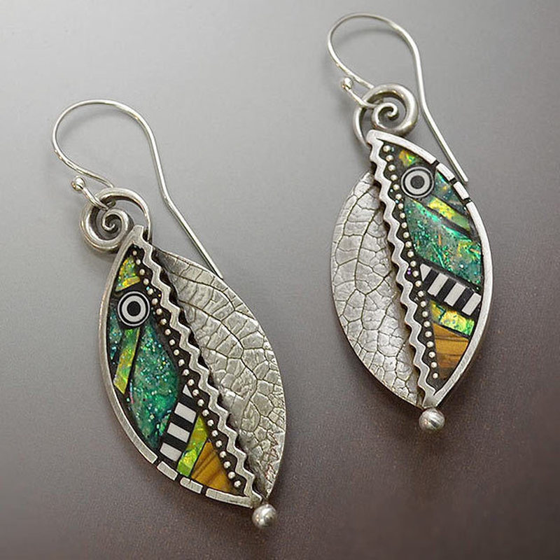 Pendientes de hojas verdes en espiral Vintage para mujer, joyería étnica, creatividad, colgantes largos antiguos en Zigzag