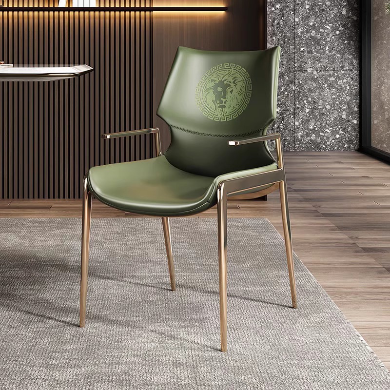 Italian Modern Dining Chair Luxury High Back Armchair for Open Kitchens & Model Homes Designer-Approved Restaurant Chair