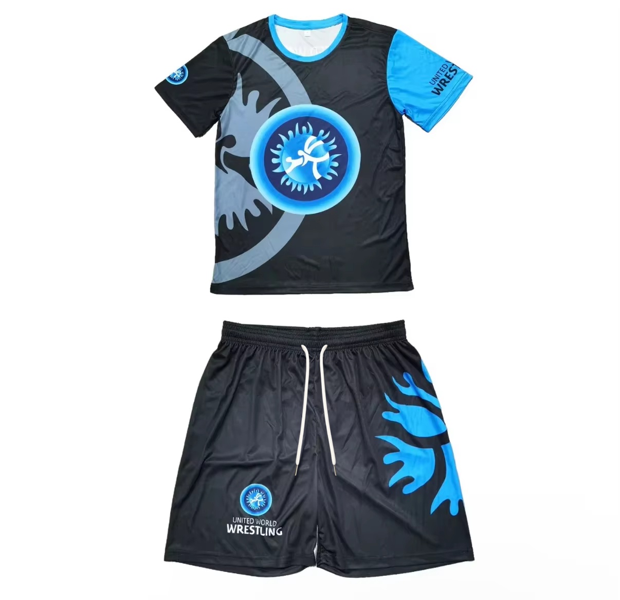Zestaw sportowy New United World Wrestling 2026 dla mężczyzn i dzieci, różne kolory, koszulka i spodenki, szybkoschnący strój treningowy MMA do walki.