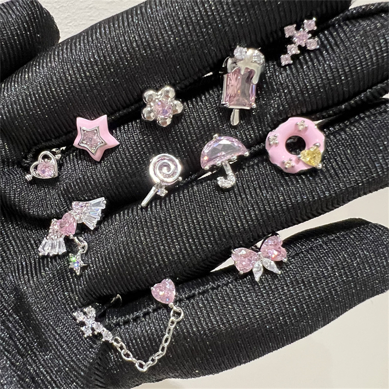1 PCS New Cute Pink Zircon Crystal Cochlea Ear Bone Nail 316L Medyczne kolczyki ze stali tytanowej dla kobiet Y2K Hottie Akcesoria