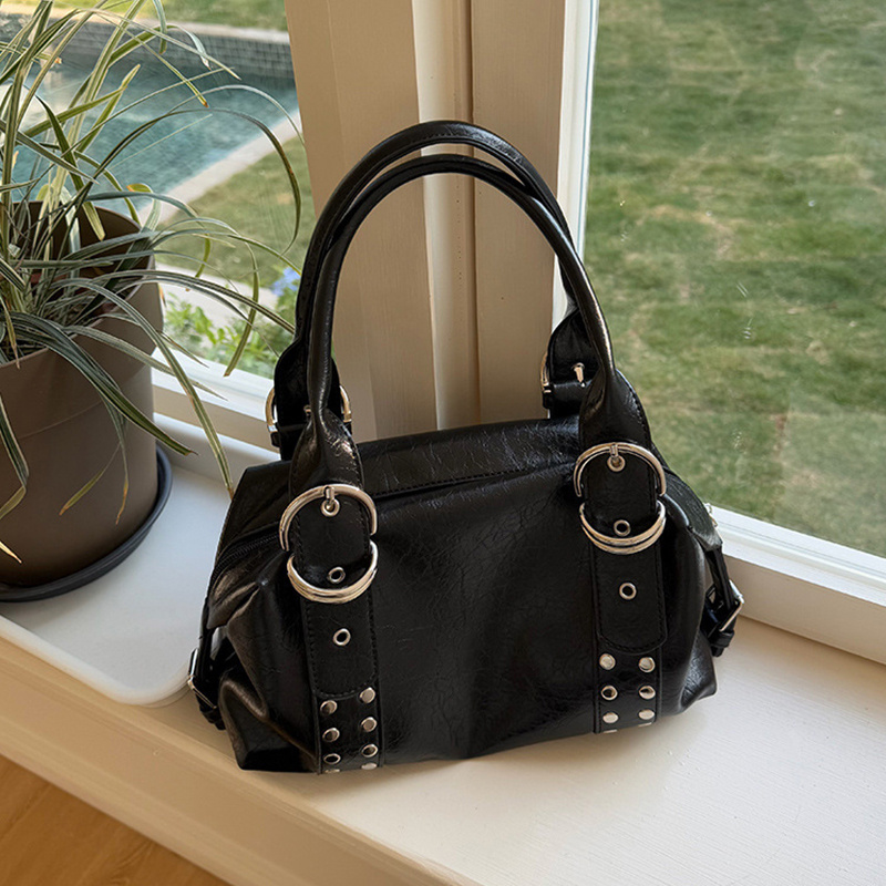 Bolso de Hombro de Mujer de Cuero PU Estilo Vintage, Gran Capacidad, Alta Calidad, con Remaches, para Uso Diario, Estilo Y2K, Bolso de Motocicleta