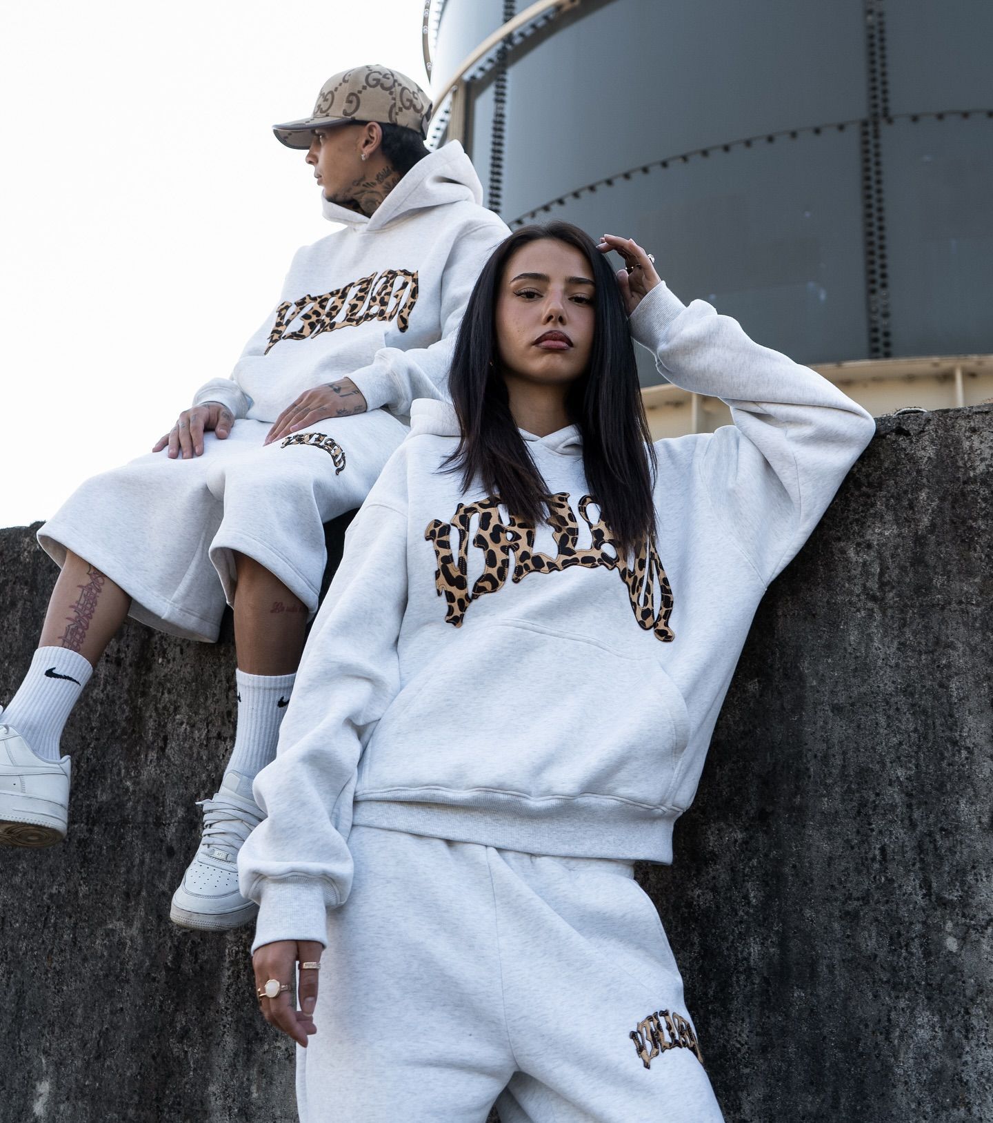 2025 conjunto con capucha hombre mujer chaqueta cárdigan deportiva mujer invierno calle Hip-hop estampado de leopardo Casual manga larga sudadera pantalones