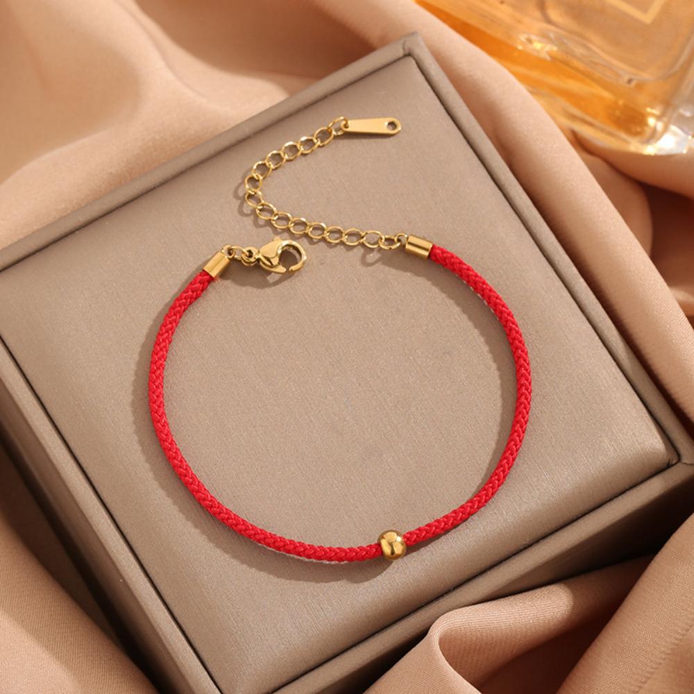 Bracciale in corda rossa con benedizione in acciaio inossidabile per donna, colore oro, squisite catene da polso in stile cinese, regalo di gioielli per feste di compleanno