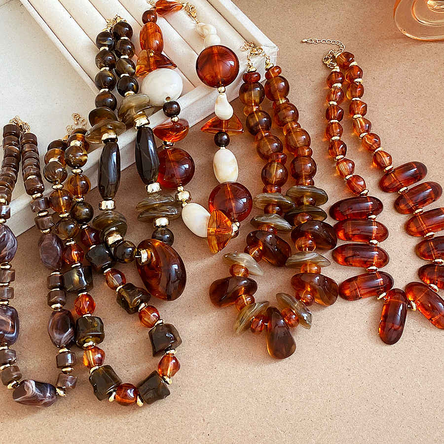 Vintage Maillard acrylique grandes perles irrégulières collier ras du cou pour les femmes géométrique ronde collier de perles automne hiver bijoux