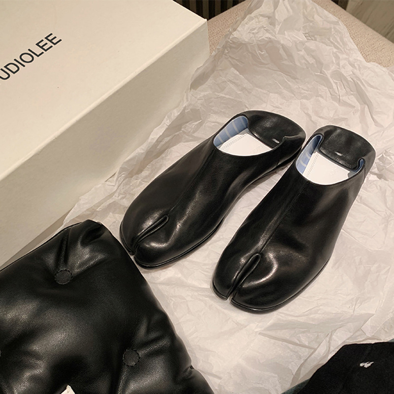 Flache Schuhe Silber Tabi Ninja Schuhe Damen Split-Toe Flats Trotters Mokassins Mujer Einfarbige PU-Leder Loafers Damen Slip-on Slides