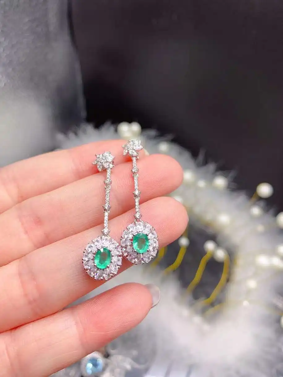 Boucles d'oreilles goutte émeraude naturelle 4x5mm avec boucles d'oreilles pendantes en argent 925 au Design Simple pour femmes