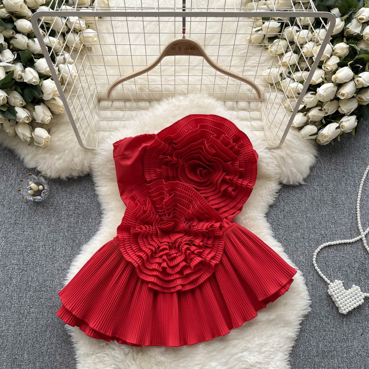 Elegancki, szykowny kwiatowy zakrętka tubki bez rękawów w stylu Vintage koreański marszczony bez ramiączek asymetryczny Camis krótki Top letnie ubrania damskie